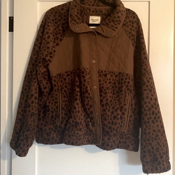 Abercrombie Super Soft Leopard Sherpa Jacket - Picture 1 of 5